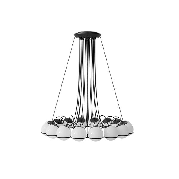 Astep Model 2109 Loftlampe i Sort - Tidsløst Design