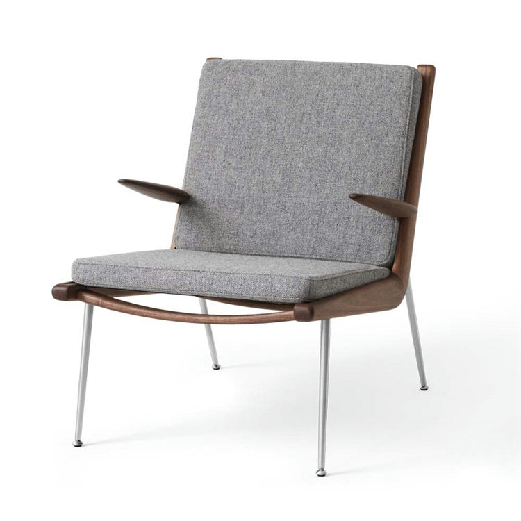 Andtradition Boomerang HM2 Loungestol i Oiled Walnut