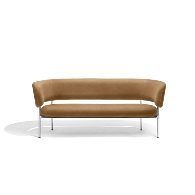 Møbel Copenhagen Font Sofa Dunes Cognac Læder Poleret Stål Stel