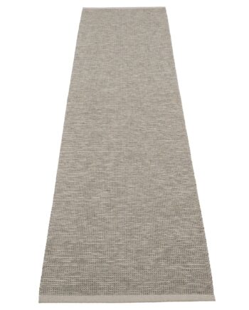 Pappelina Sam Gulvtæppe 300x70 Varm Grey Charcoal