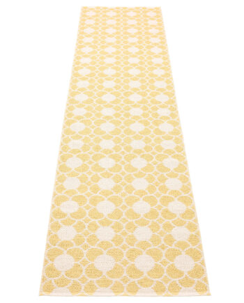 Pappelina Anya Gulvtæppe 300  Pale Yellow Vanilla